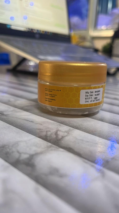 Viticlear Pro Bee Venom Cream 30 gm (Pack of 1)